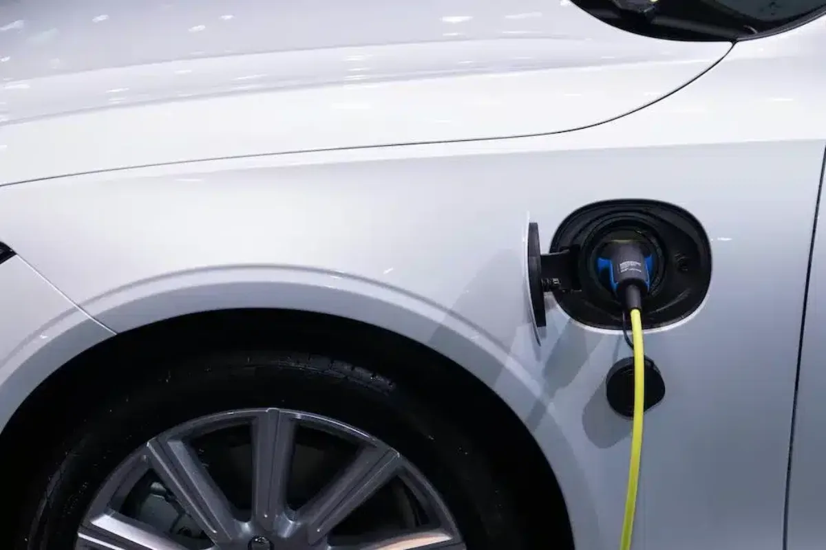 Electric Vehicle Supply Chain Tax Credit