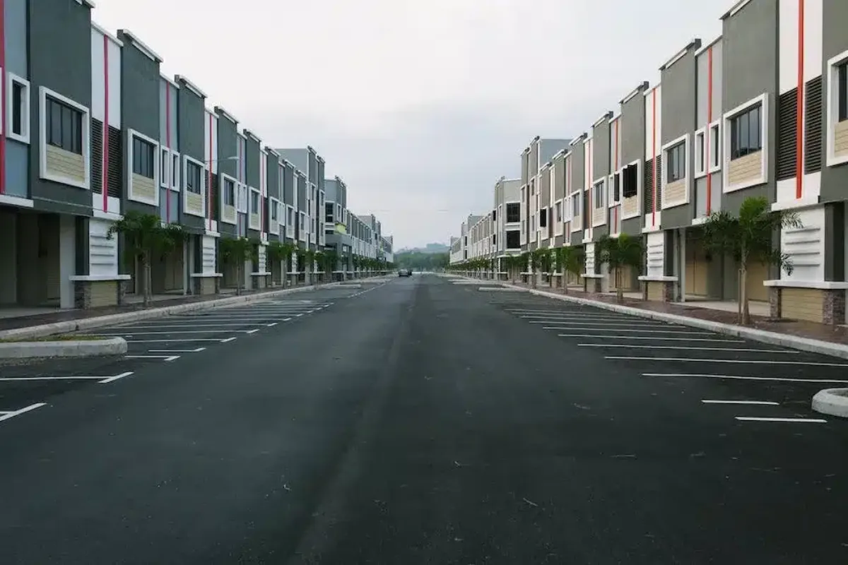 Taxing on Vacant Property Amid a Housing Crisis. What is the Vacant Home Tax, and Will it Contribute to Solving the Housing Crisis?