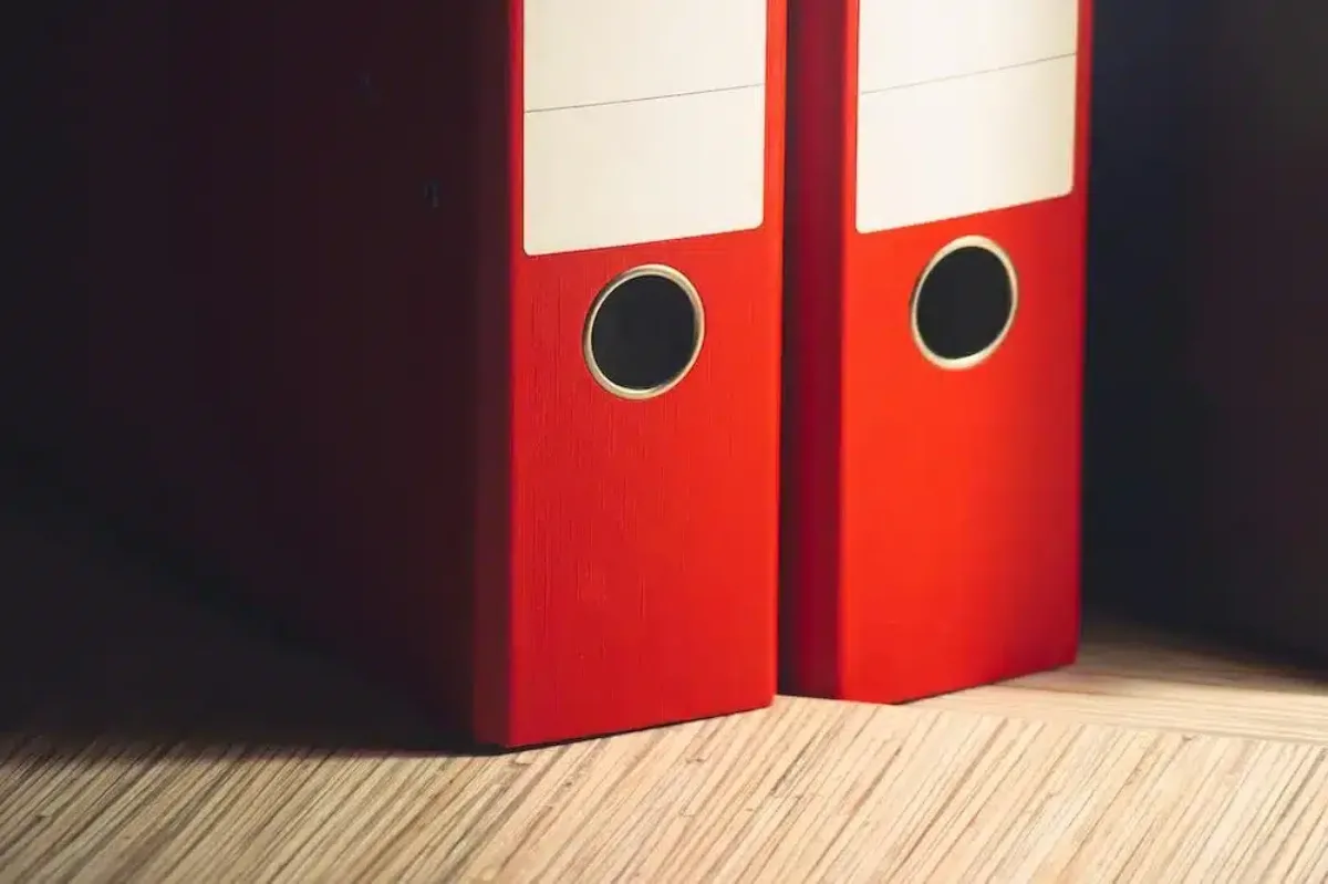 Tax Filing Requirements: Sole Proprietorships v. Corporations