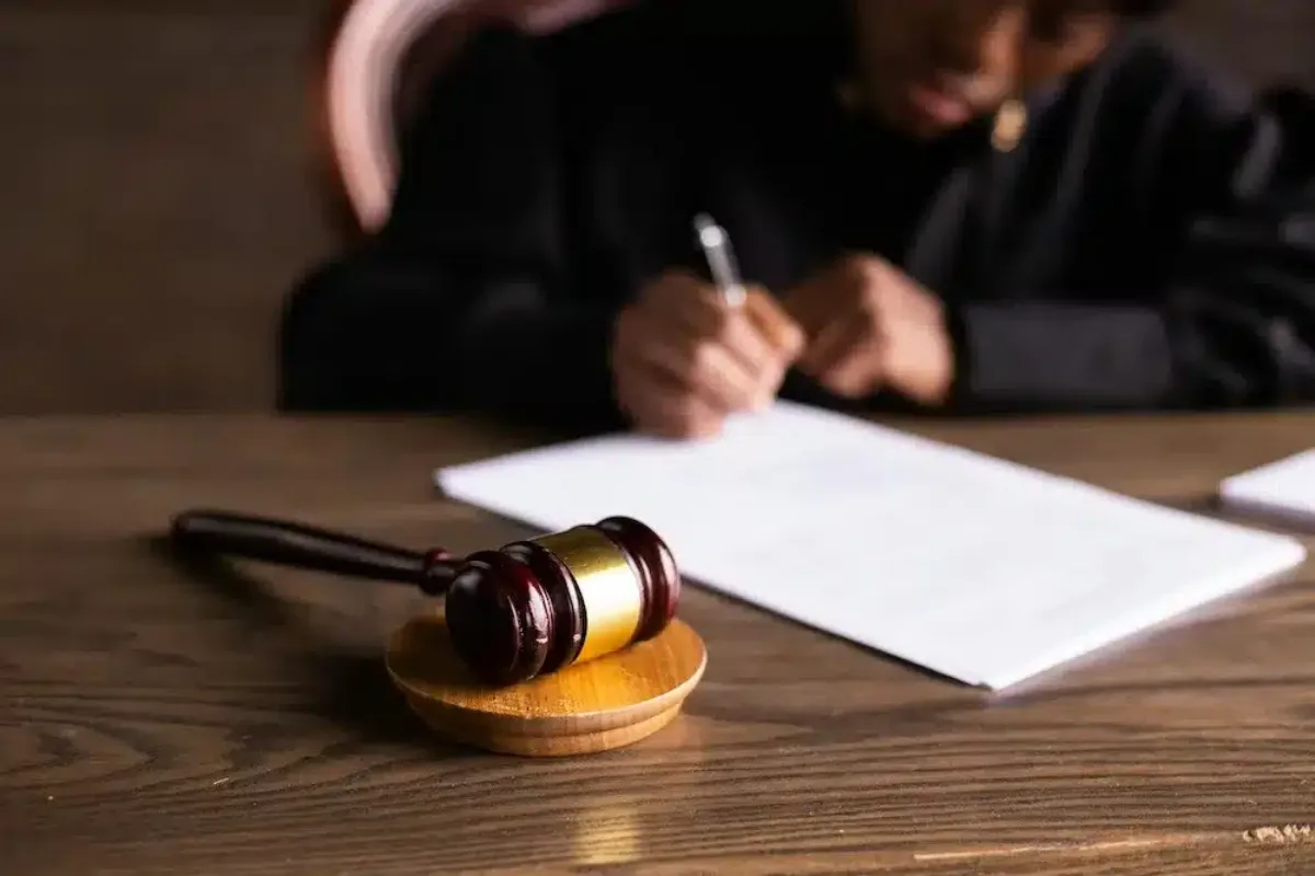 CRA Audit Powers and Judicial Review: A Guide for Taxpayers