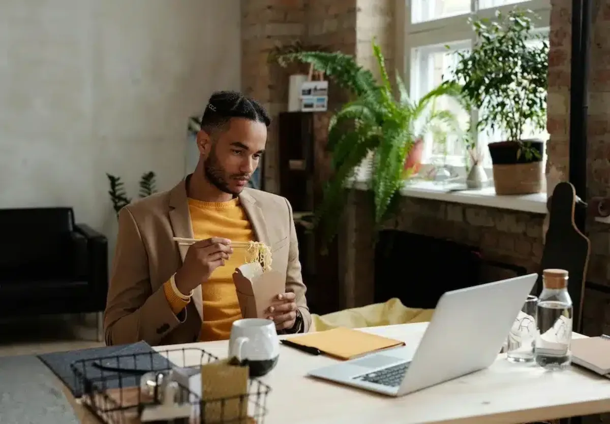 Tax for Remote Workers: Canadian Employees and Freelancers